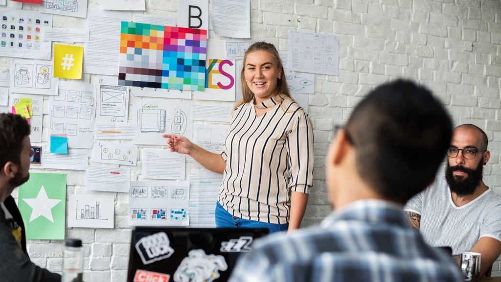 5 señales de que es el momento de contratar una agencia publicitaria para empresas B2B.